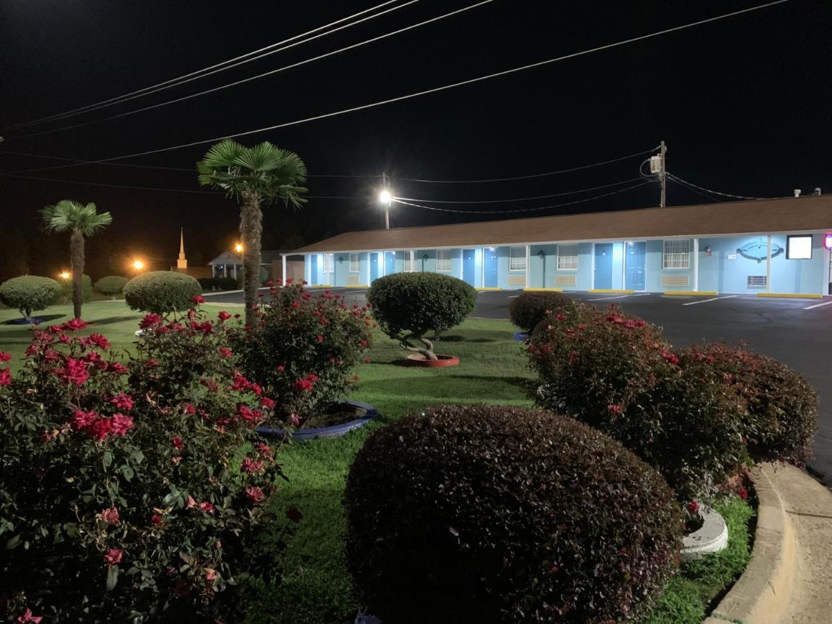 Budget Inn - Laurens Buitenkant foto